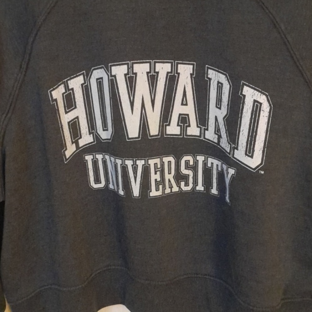 Forever 21 Trdmrk Howard University Cropped Crewneck